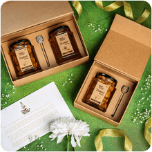 Load image into Gallery viewer, Kashmir Honey with Almonds Gift Pack
